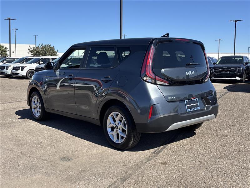 Kia Soul LX 2025