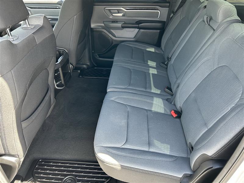 RAM 1500 Big Horn Crew Cab SWB 4WD 2023