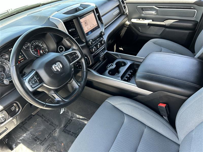 RAM 1500 Big Horn Crew Cab SWB 4WD 2023