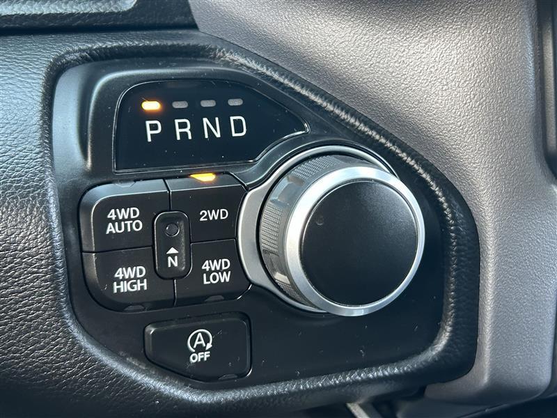 RAM 1500 Big Horn Crew Cab SWB 4WD 2023