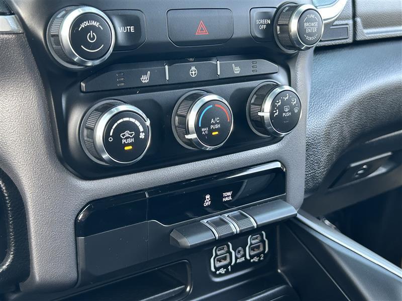 RAM 1500 Big Horn Crew Cab SWB 4WD 2023