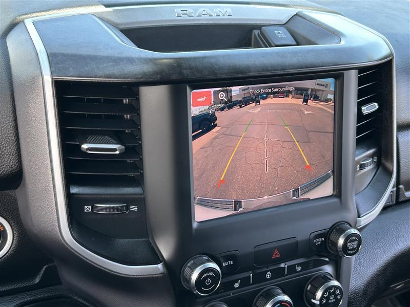 RAM 1500 Big Horn Crew Cab SWB 4WD 2023