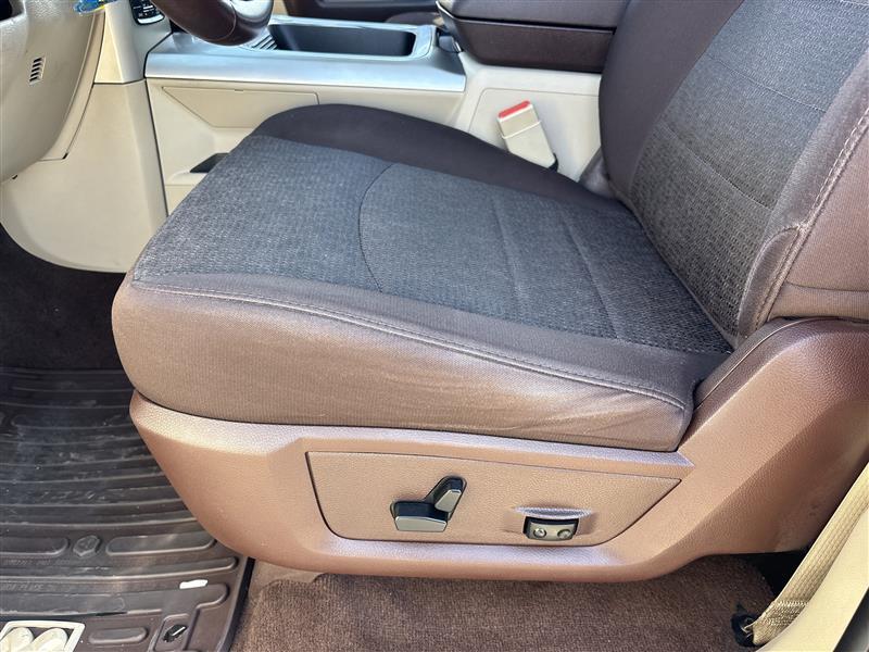 RAM 1500 SLT Crew Cab SWB 4WD 2017