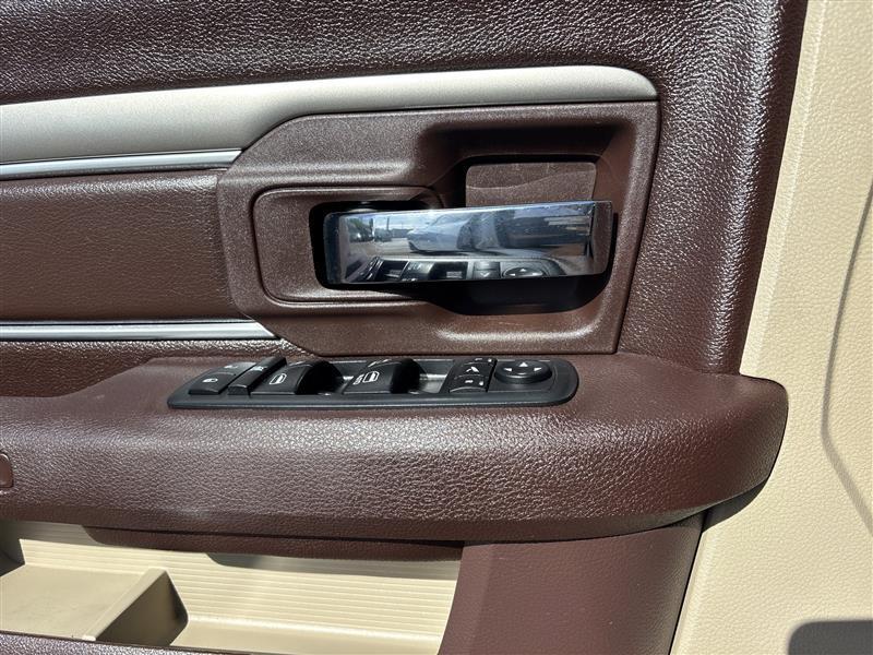 RAM 1500 SLT Crew Cab SWB 4WD 2017