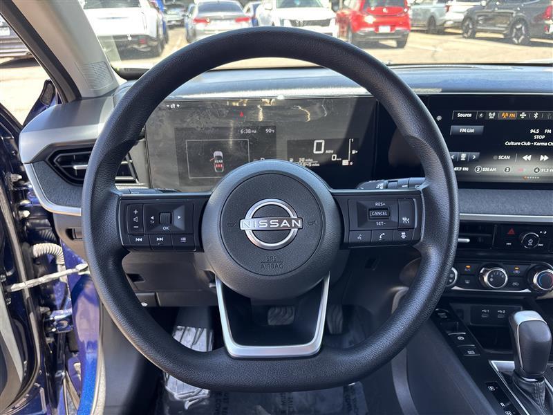 Nissan Kicks SV 2025