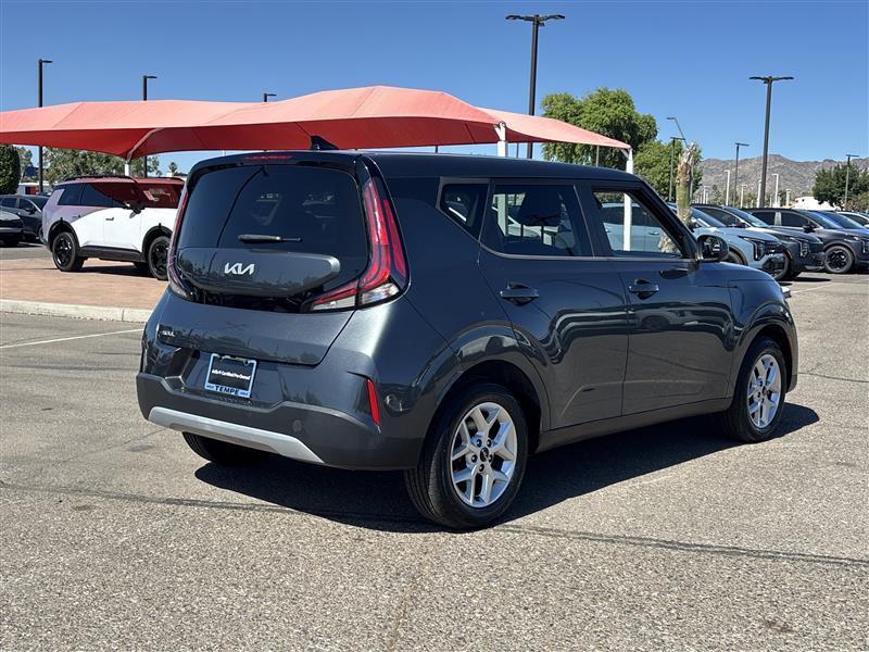 Kia Soul LX CVT 2023