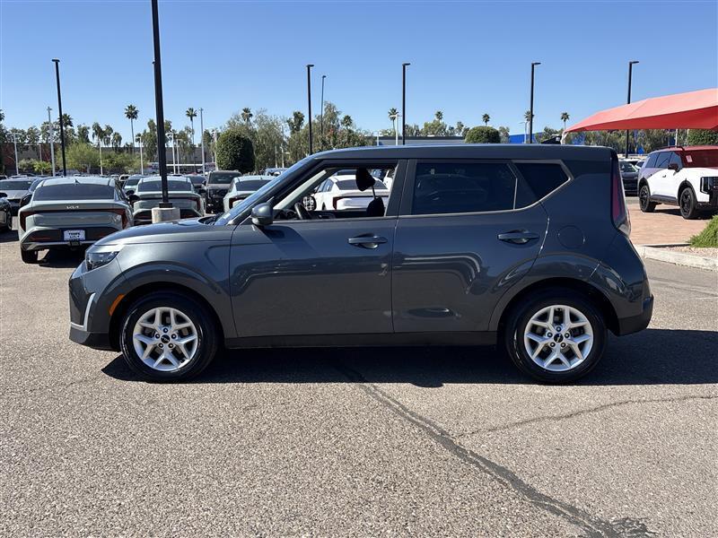 Kia Soul LX CVT 2023