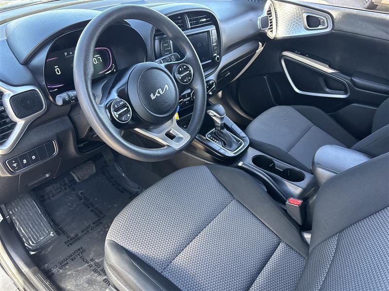Kia Soul LX CVT 2023