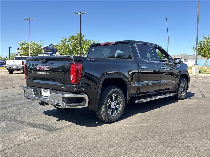 GMC Sierra 1500 SLT Crew Cab 4WD 2023
