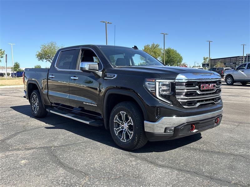 GMC Sierra 1500 SLT Crew Cab 4WD 2023