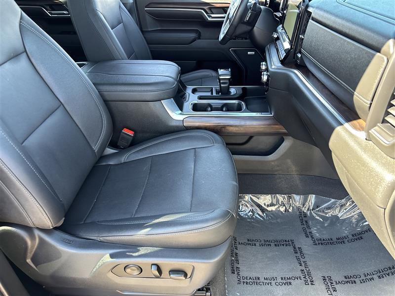 GMC Sierra 1500 SLT Crew Cab 4WD 2023