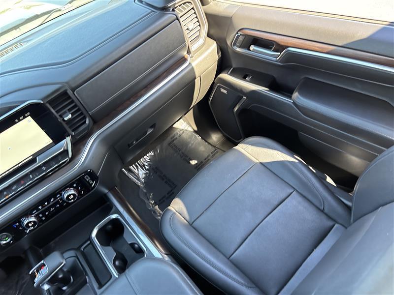 GMC Sierra 1500 SLT Crew Cab 4WD 2023