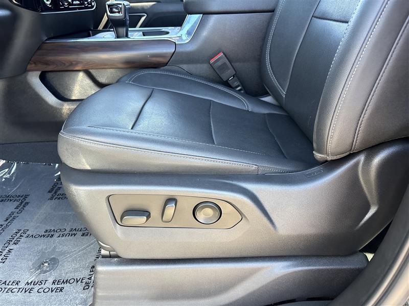 GMC Sierra 1500 SLT Crew Cab 4WD 2023