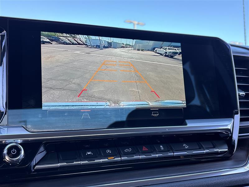 GMC Sierra 1500 SLT Crew Cab 4WD 2023