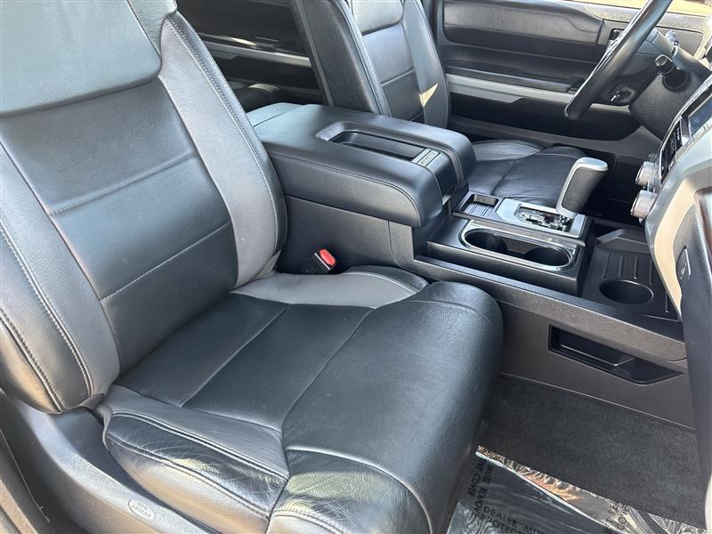 Toyota Tundra Limited 5.7L CrewMax 4WD 2020