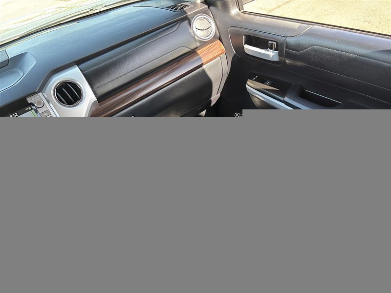 Toyota Tundra Limited 5.7L CrewMax 4WD 2020