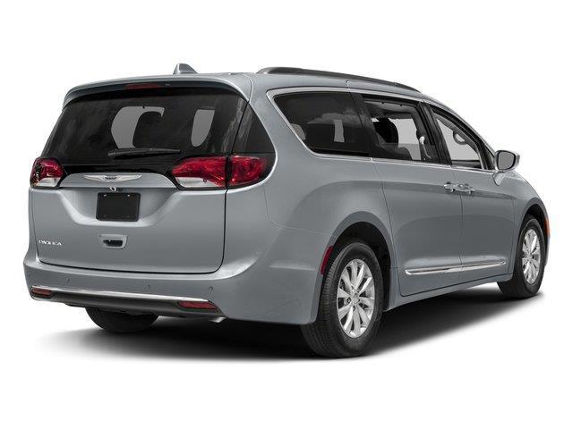 Chrysler Pacifica Touring-L 2017