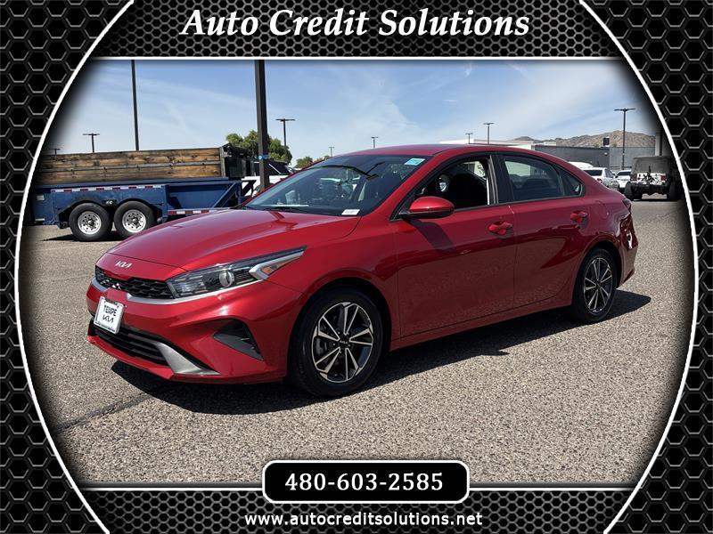 2023 Kia Forte LXS