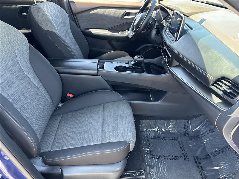 Nissan Rogue SV 2023