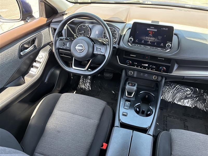 Nissan Rogue SV 2023