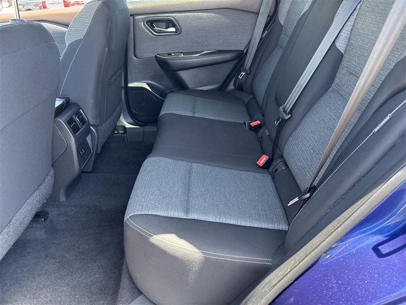 Nissan Rogue SV 2023