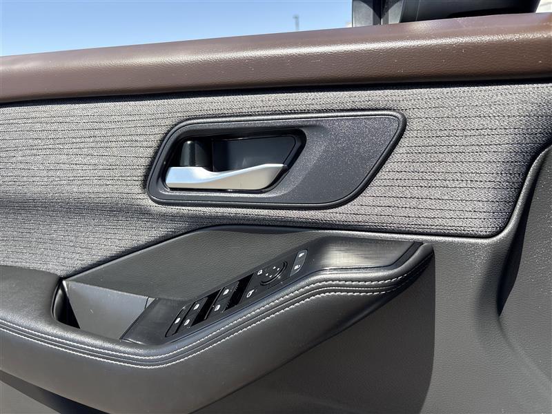 Nissan Rogue SV 2023