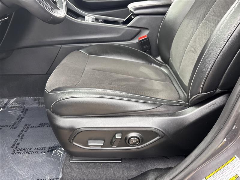 Jeep Grand Cherokee L Laredo 4WD 2023