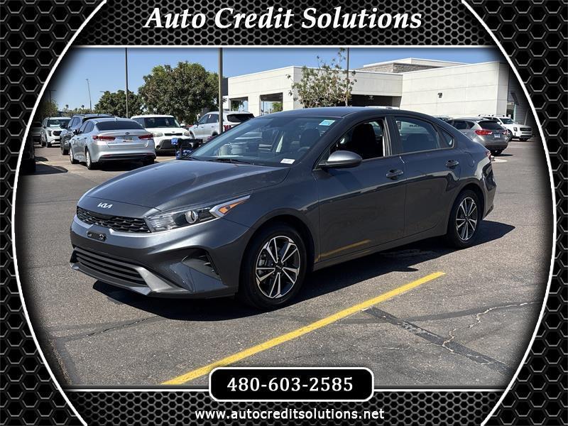 2023 Kia Forte LXS