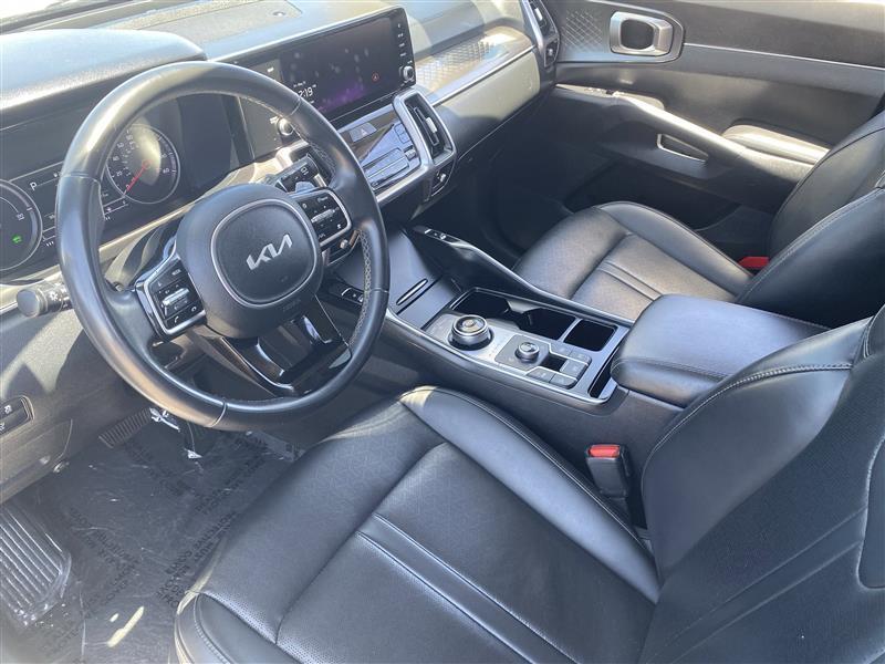 Kia Sorento Hybrid EX AWD 2023