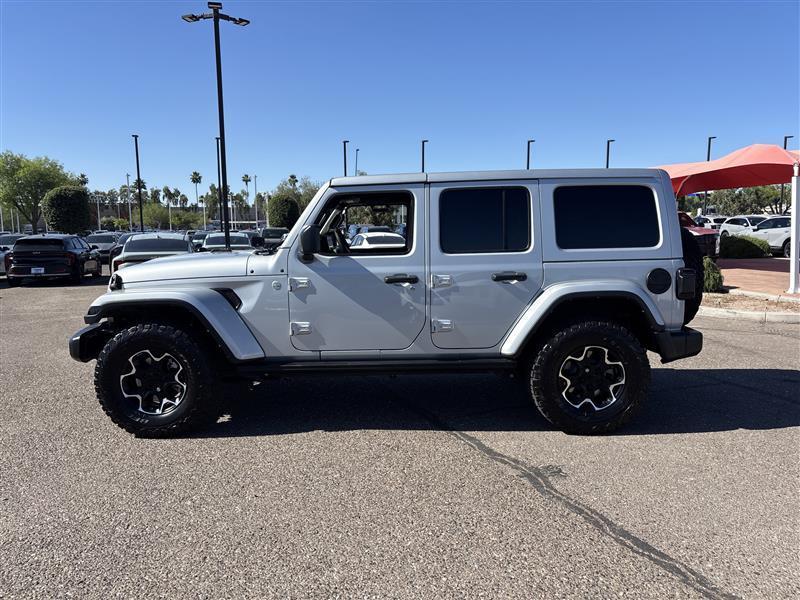 Jeep Wrangler Sahara 2024