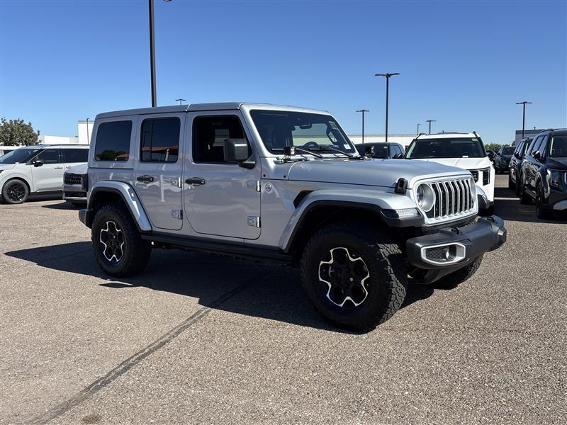 Jeep Wrangler Sahara 2024
