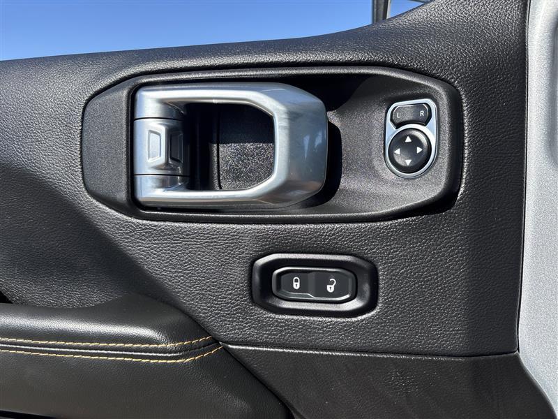 Jeep Wrangler Sahara 2024