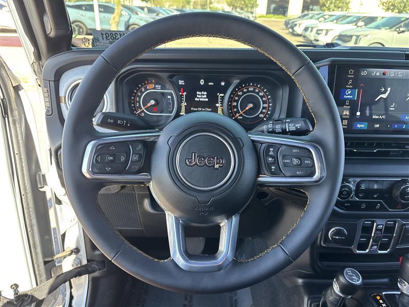 Jeep Wrangler Sahara 2024