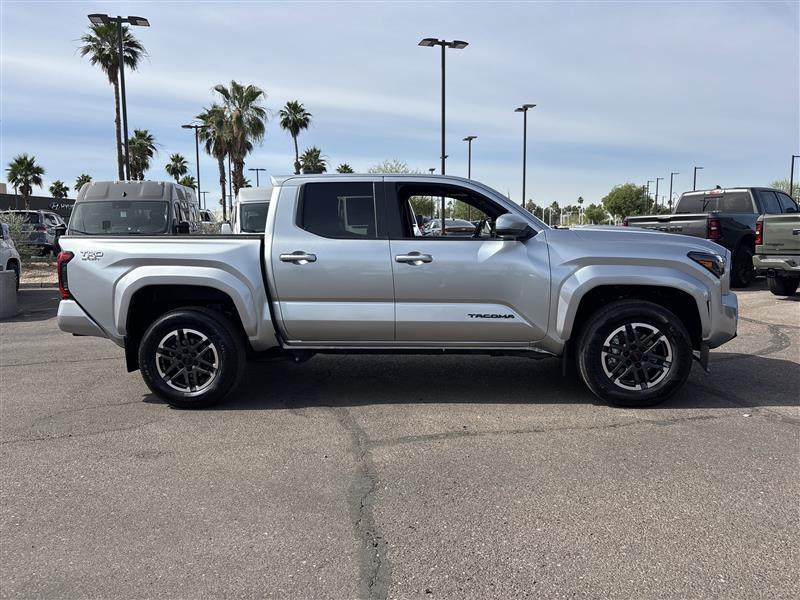 Toyota Tacoma TRD Sport Double Cab 2WD 2024