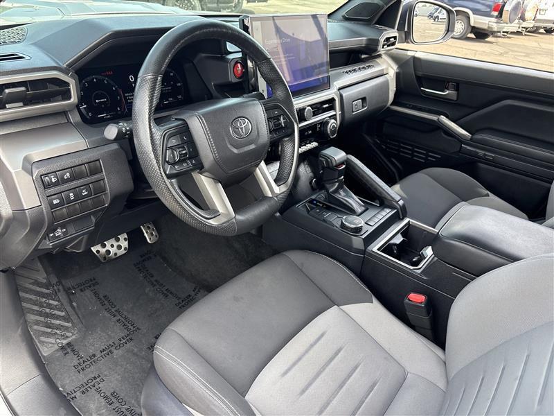 Toyota Tacoma TRD Sport Double Cab 2WD 2024