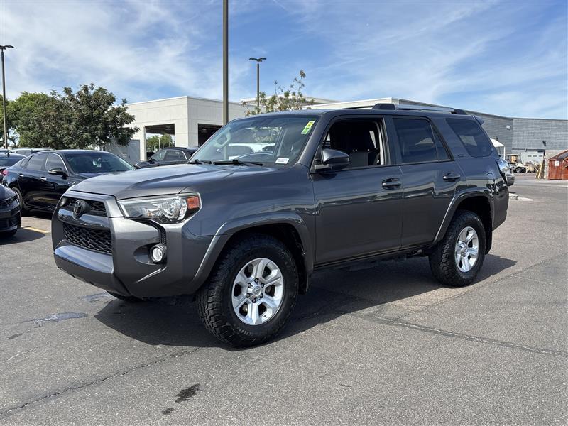 Toyota 4Runner SR5 2WD 2019