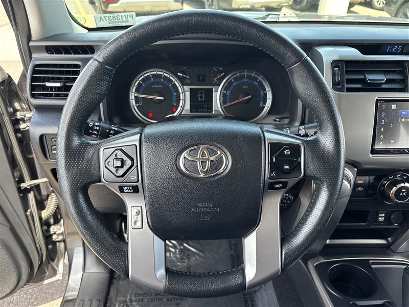 Toyota 4Runner SR5 2WD 2019