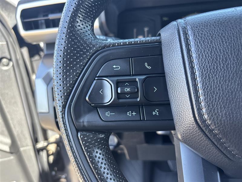 Toyota Tacoma 2WD  2025