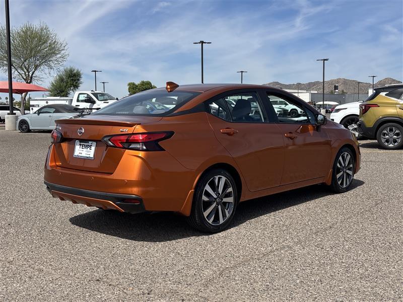 Nissan Versa SR 2020