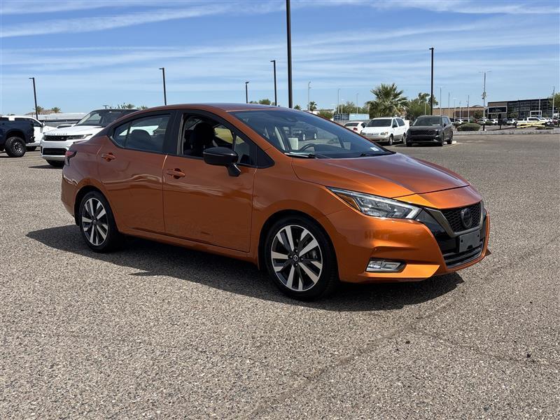 Nissan Versa SR 2020