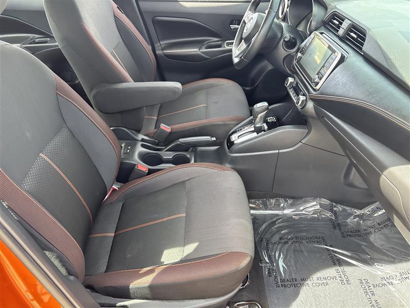 Nissan Versa SR 2020