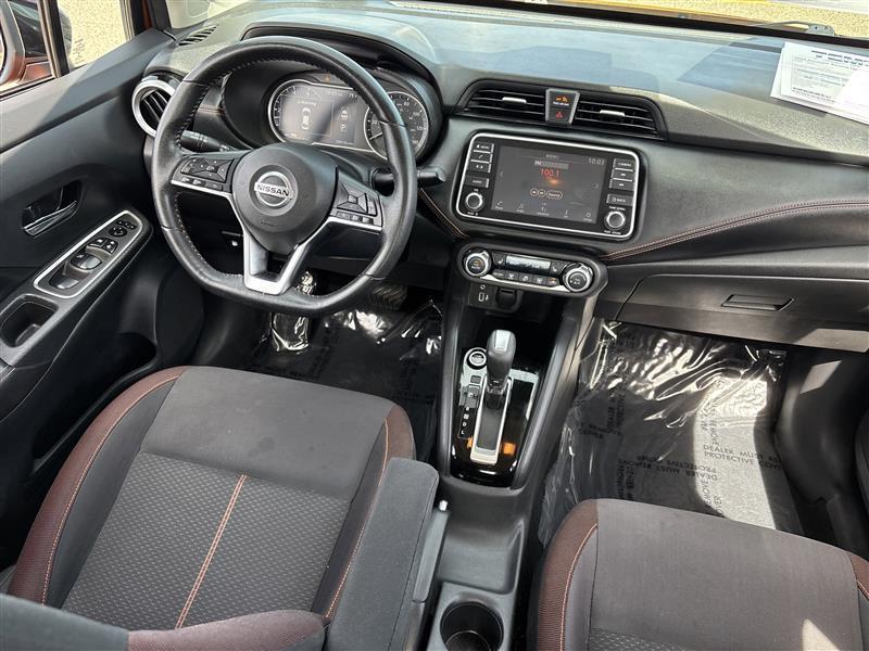 Nissan Versa SR 2020