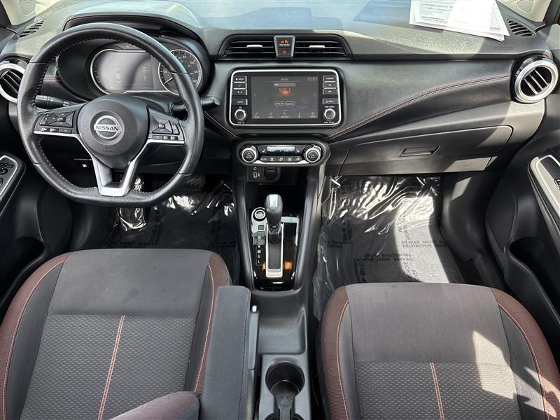 Nissan Versa SR 2020