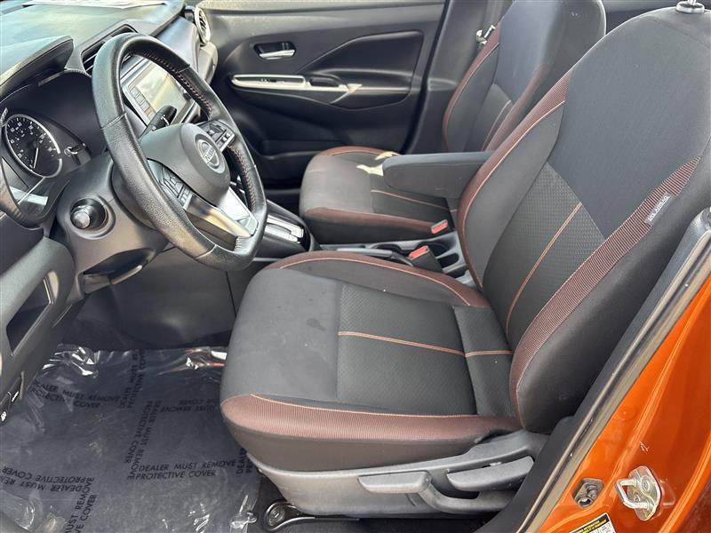 Nissan Versa SR 2020