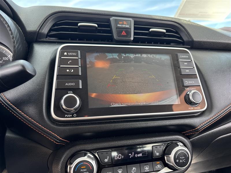 Nissan Versa SR 2020