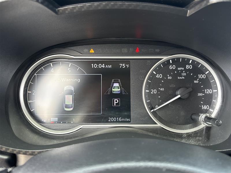 Nissan Versa SR 2020