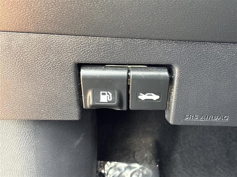 Nissan Versa SR 2020