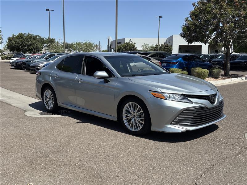 Toyota Camry  2018