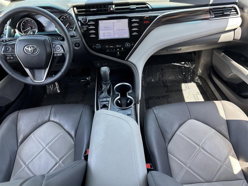 Toyota Camry  2018