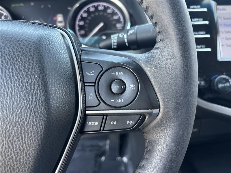 Toyota Camry  2018